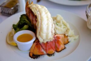 buy jumbo lobster tails online